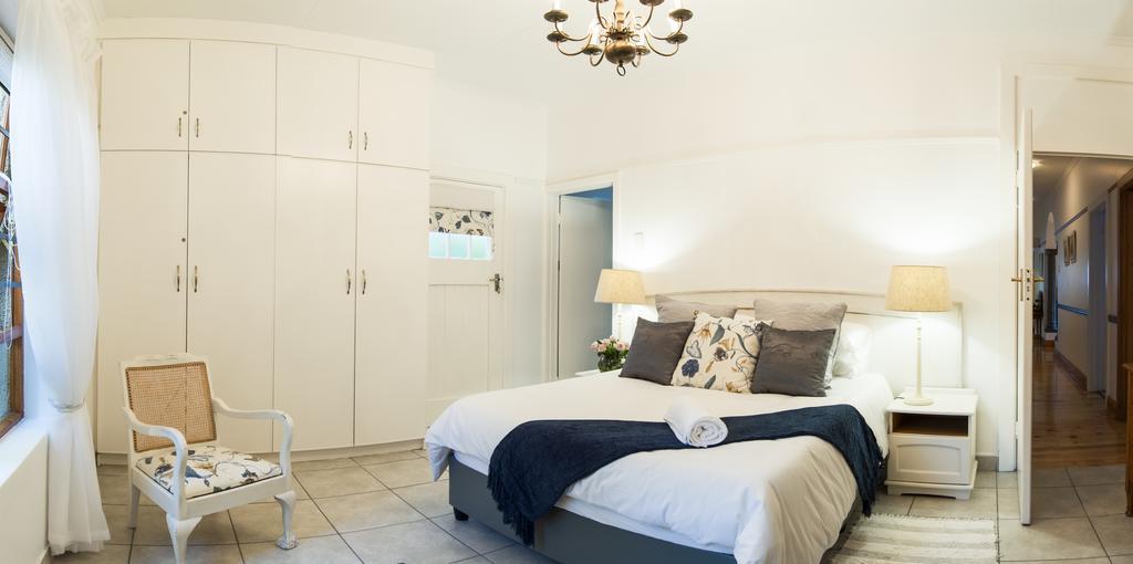 Guest House Ascot Place Port Elizabeth Room photo